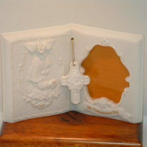 New Small White 1998 “My Communion Day” By Evesco Picture Frame